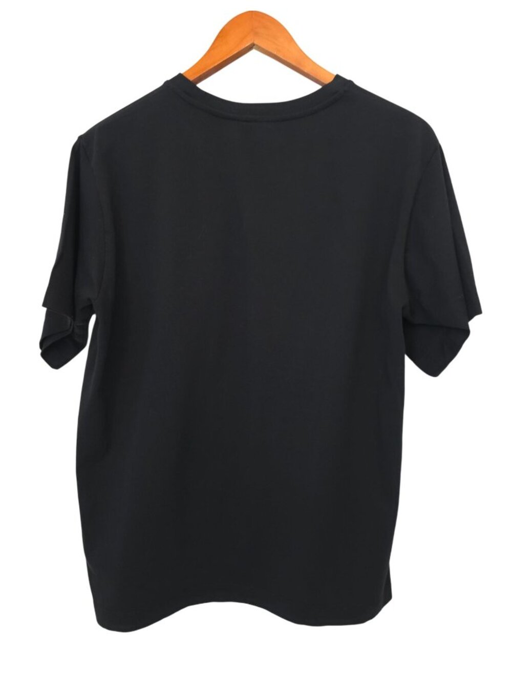 Uniqlo x POP MART WE ARE THE MONSTERS Labubu Women's UT Graphic Black T-Shirt M - Picture 2 of 7